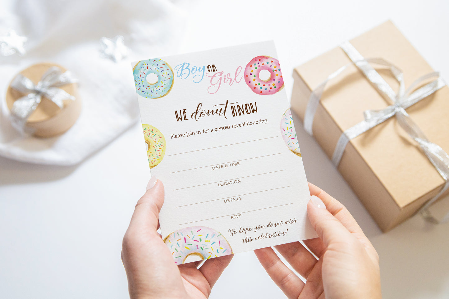 Donut Gender Reveal Baby Shower Party Invitations — Pack of 25